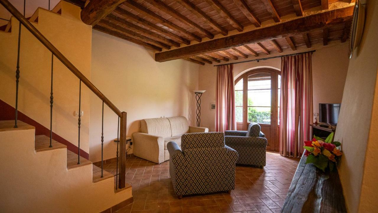 Poggio Al Palio Aparthotel San Lorenzo a Merse Екстериор снимка