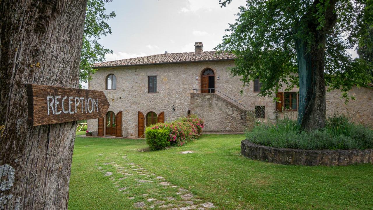 Poggio Al Palio Aparthotel San Lorenzo a Merse Екстериор снимка