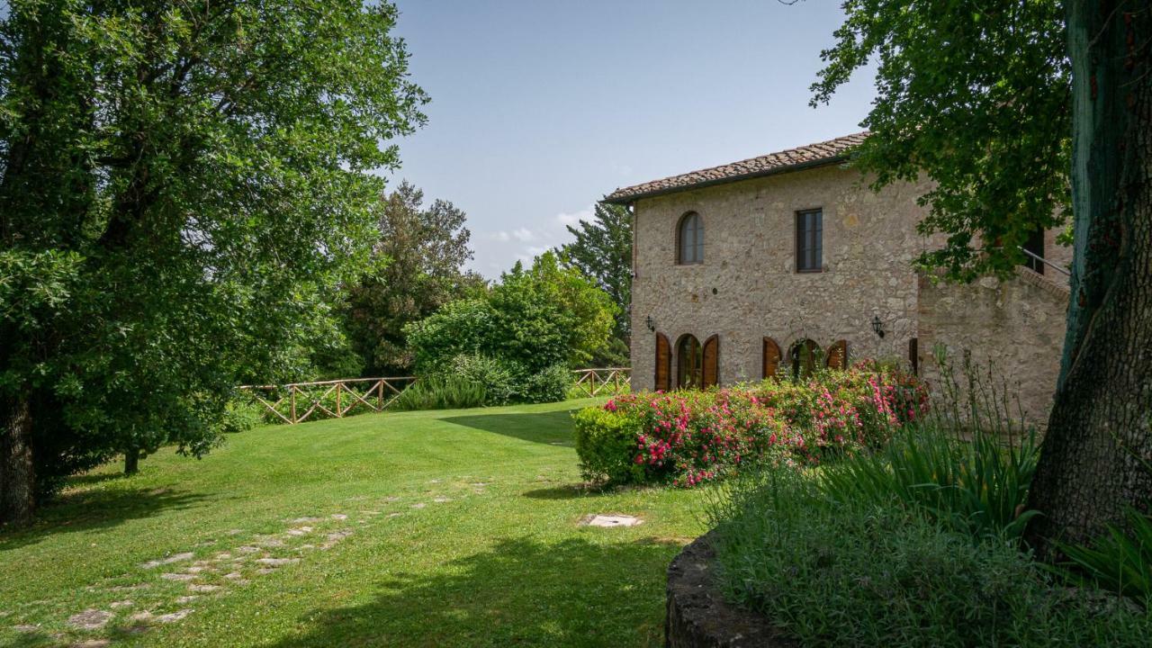 Poggio Al Palio Aparthotel San Lorenzo a Merse Екстериор снимка